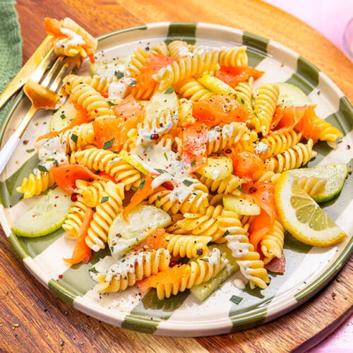 Salade de fusillis au saumon fume et concombre 19249