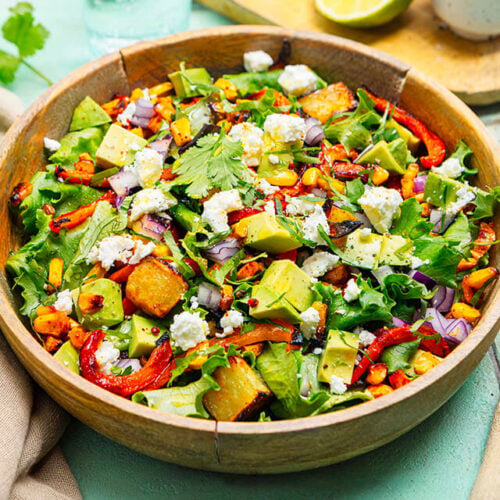 Salade de mais roti poivron et feta a la coriandre