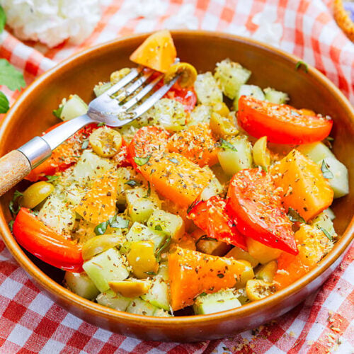 Salade de melon concombre et olives alla pangrattato