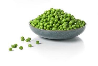 Nos ingrédients 23 PASSION FROID - NOTRE EXPERT DU SURGELÉ
Basé à Nîmes, Passion Froid est un grossiste reconnu en produits frais et surgelés pour les professionnels de la restauration. Il nous fournit poissons et légumes surgelés, en complément de nos produits frais, pour garantir une offre variée et de qualité.
