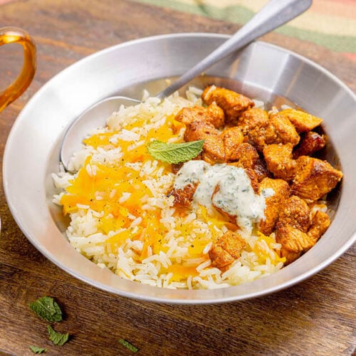 Poulet tandoori et chutney frais à la menthe